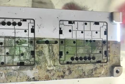 Lazerinio rūdžių šalinimo priemonės rūdžių šalinimo efektyvumas